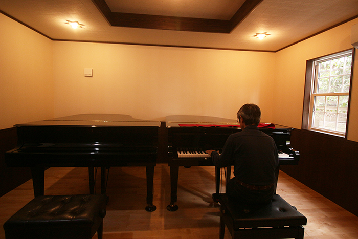  フォトギャラリーに「土浦市　ピアノの家」をアップしました 