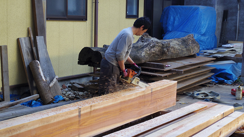 自社工場での加工−２